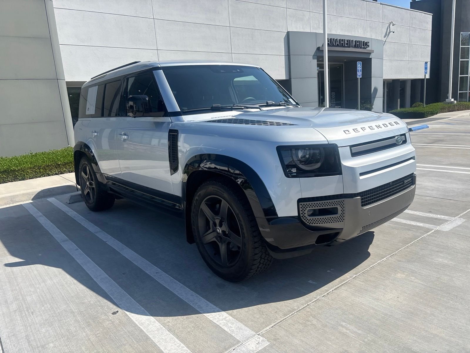 land rover defender 2023 SALE2EEU3P2159188 image land rover defender 2023 SALE2EEU3P2159188 image